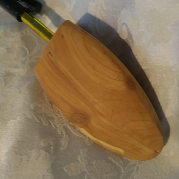 Shoe Stretcher- large - Picture 3 of 5